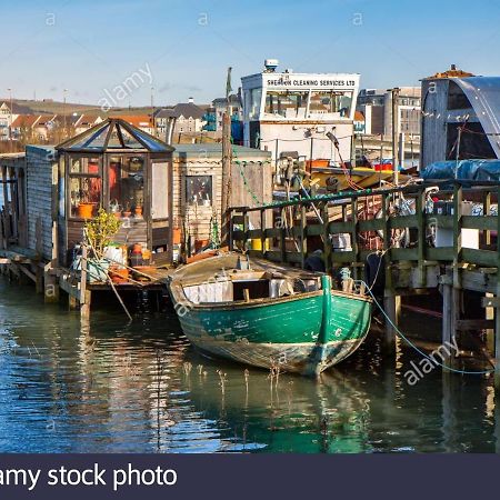 Riverside Townhouse, Only 20 Minutes From Brighton And Worthing ショアハム＝バイ＝シー エクステリア 写真